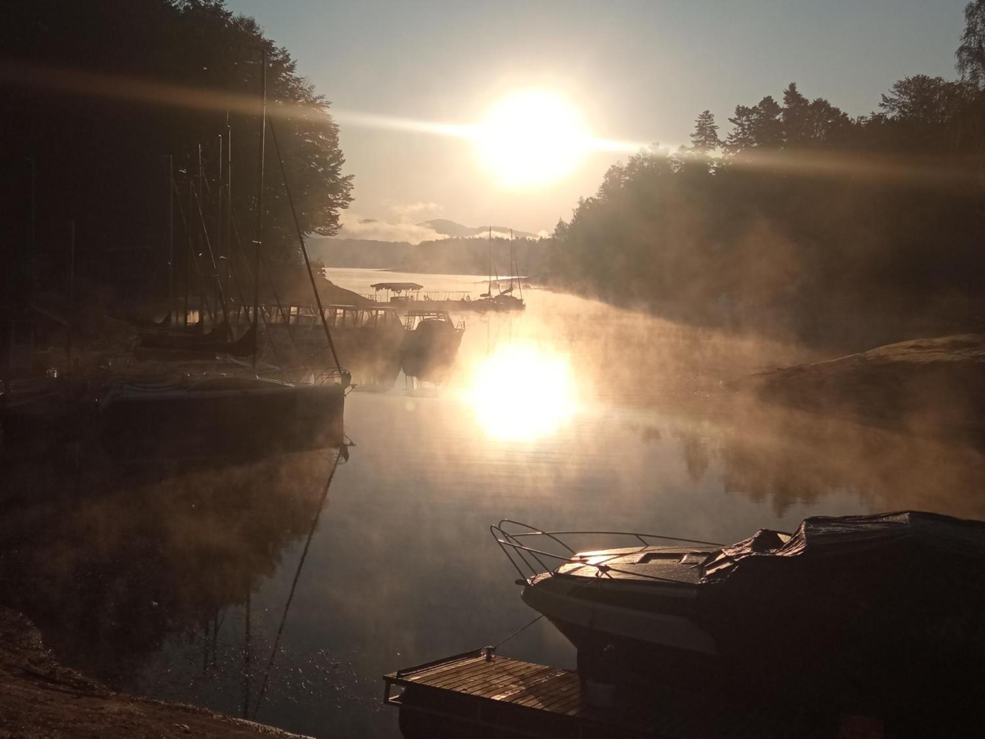 Jacht elektryczny bez patentu Solina  Exterior foto